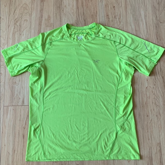 Arc'teryx Men's Green T-Shirt Cormac crew neck - Picture 1 of 11